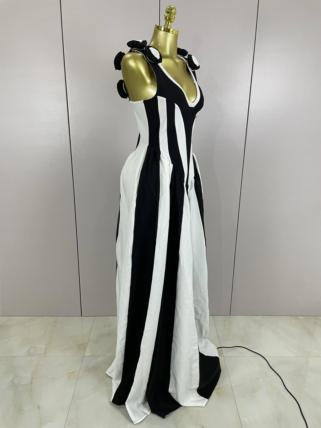 Sexy Black White Flower Stripe High fork Sleeveless Bandage Long Dress  Women Vacation Party Elegangt Party Club Dresses