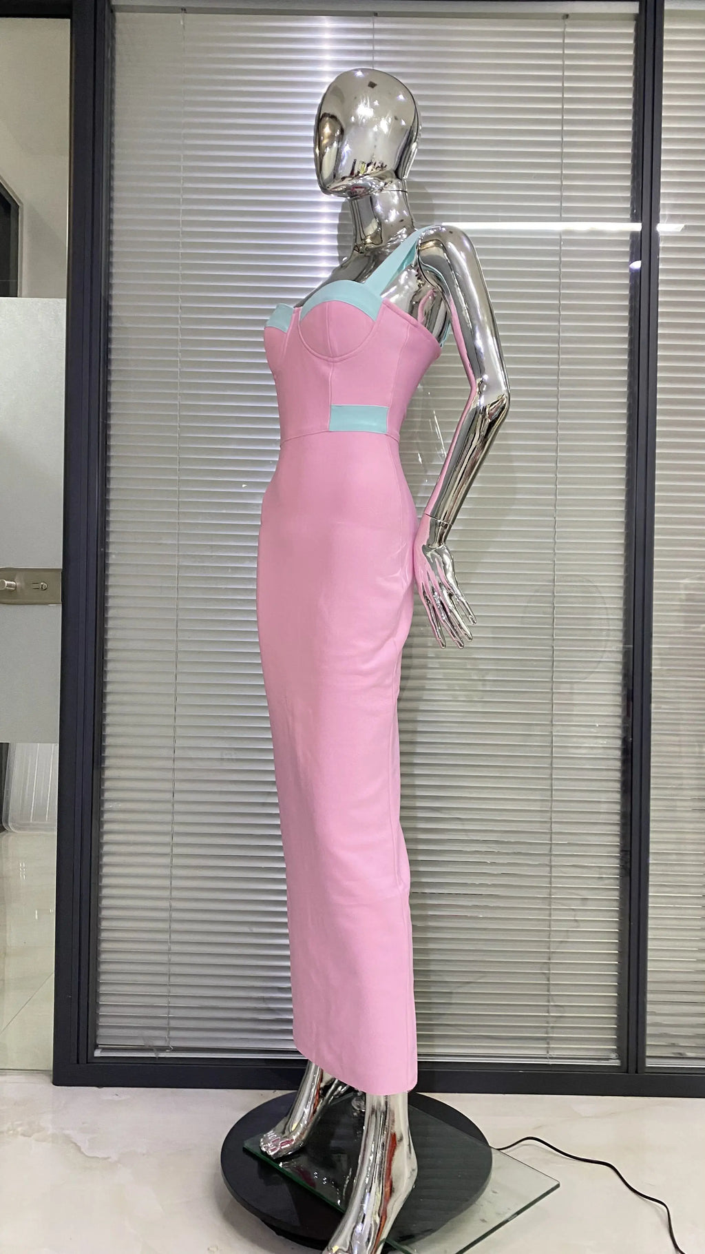 Arrival Pink Color Sleeveless Spaghetti Strap Long Bandage Dress Graceful Woman Evening Party Dress Dinner Party Vestido