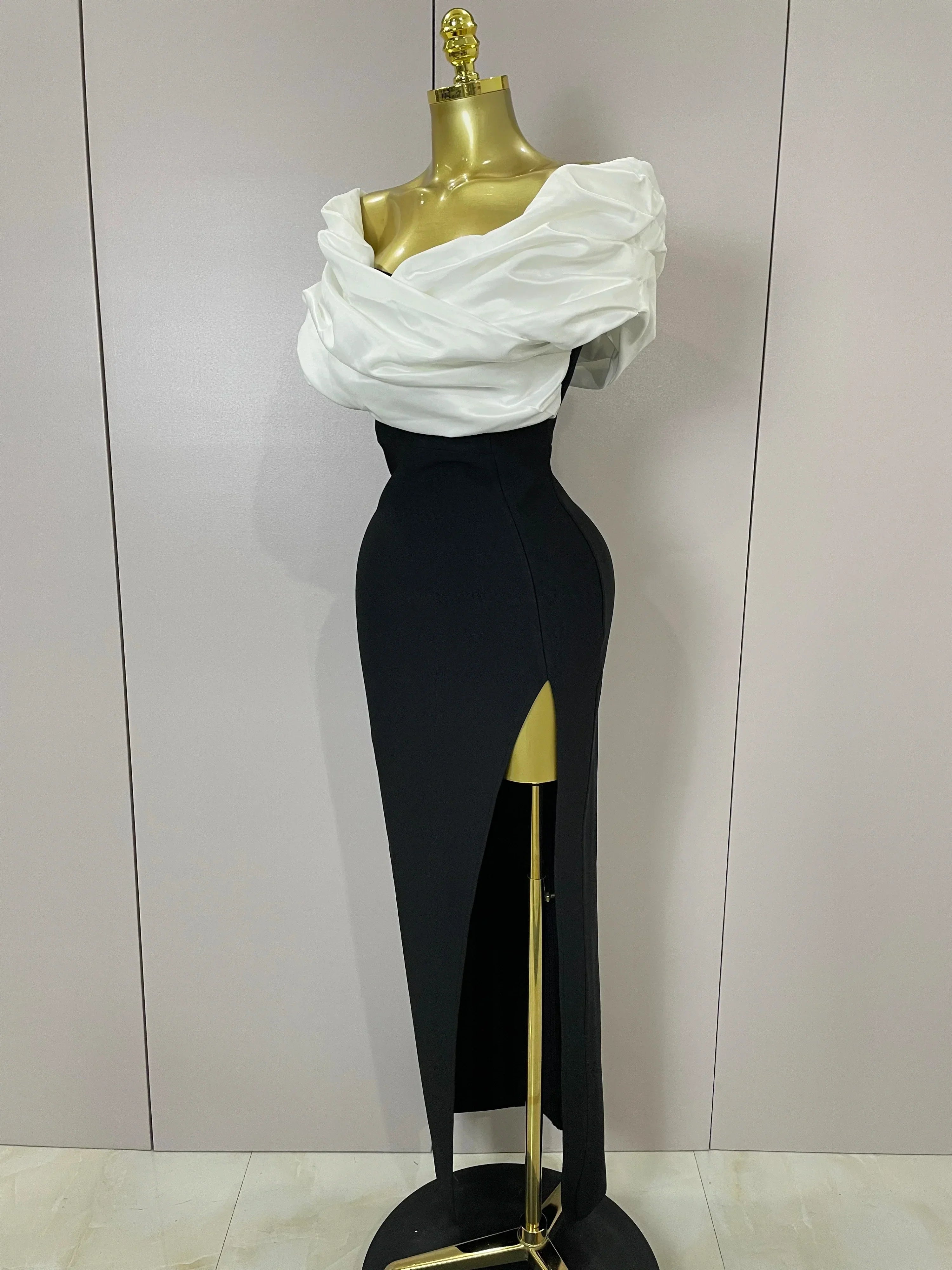 Sexy Off-Shoulder Side Slit Solid Color Pleat Skirt Strapless Bandage  Women Evening Luxury Birthday Formal Party Dress