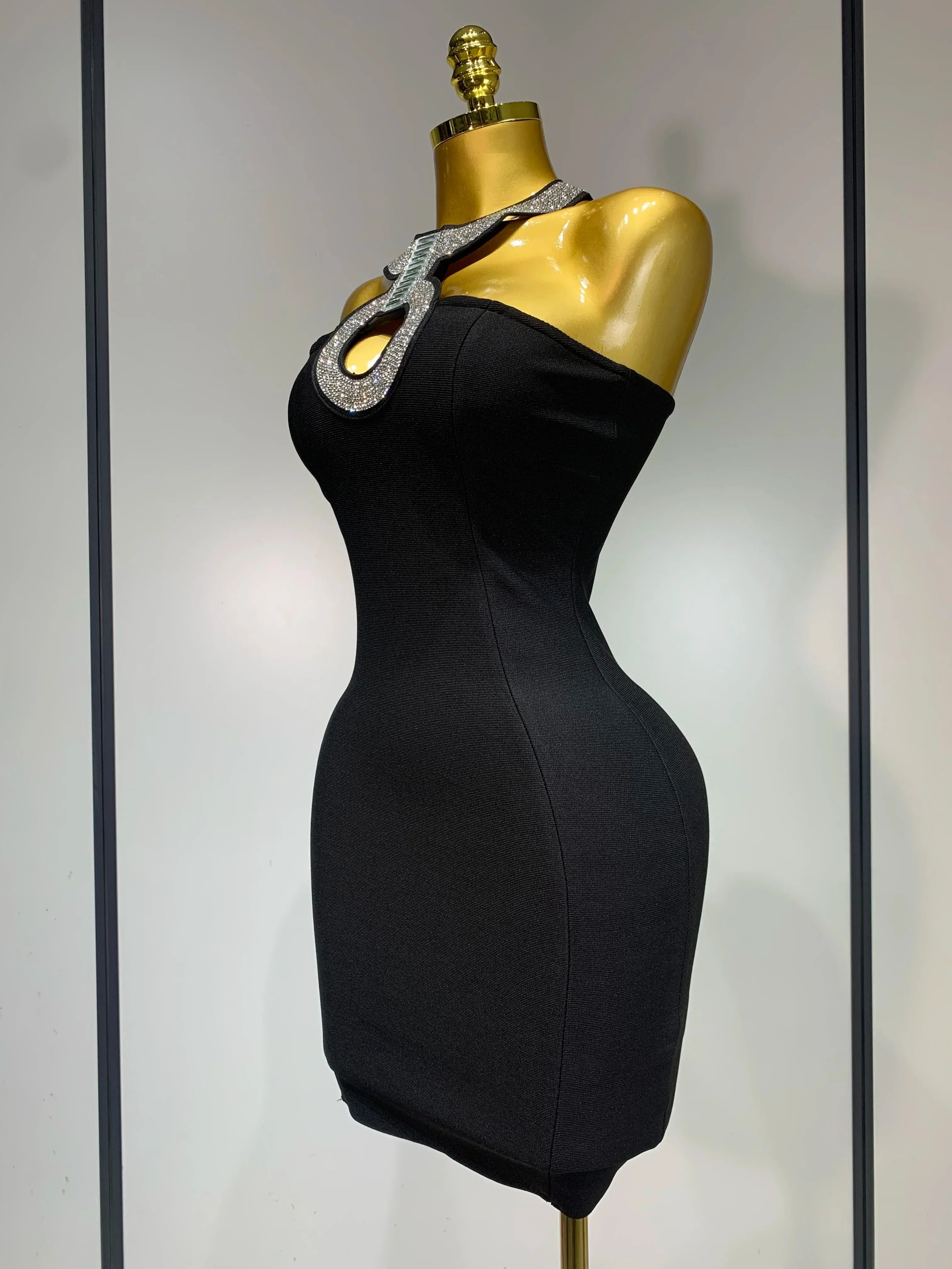 Women Sexy Backless Diamonds Sparkly Black Bodycon Bandage Dress  Elegant Evening Club Luxury Birthday Party Dresses