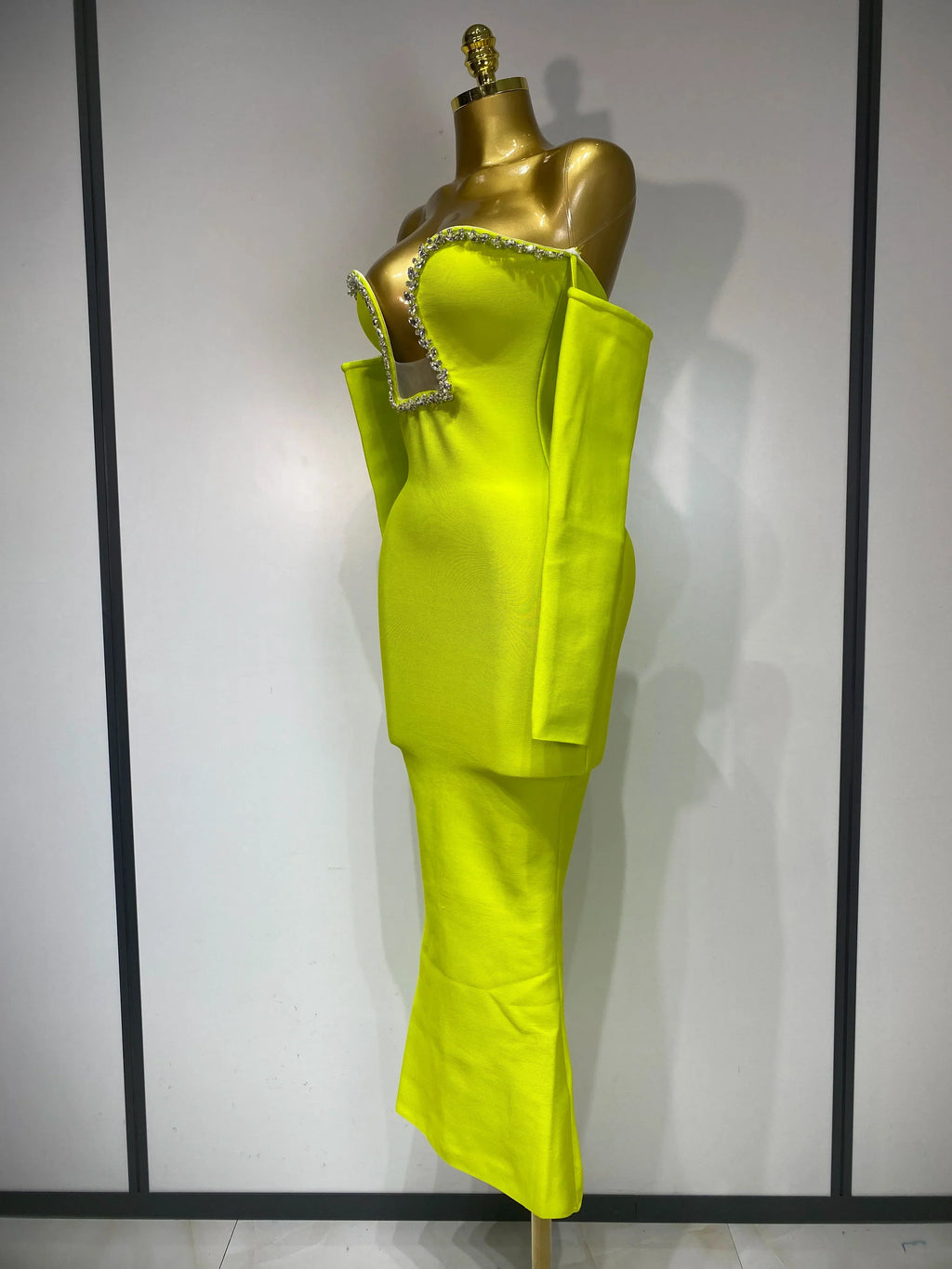 WomenSexy Off Shoulder Luxury Diamonds Long Bodycon Bandage Dress  Celebrity Elegant Prom Gown Birthday Club Cocktail Dress