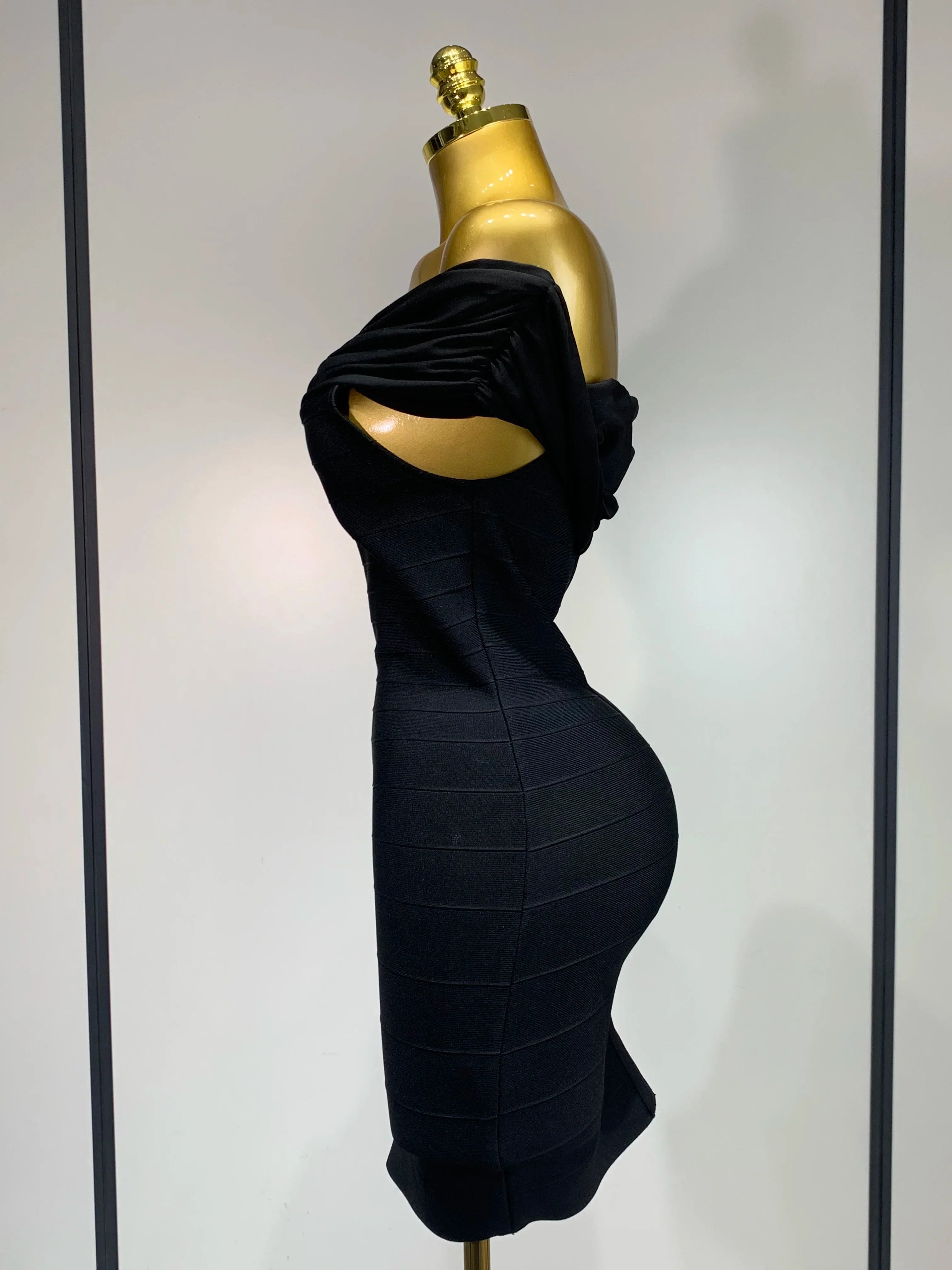 Fashion Sexy Strapless Black Off-shoulder Mini Bodycon Bandade Dress Celebrity Cocktail Party  Luxury Birthday Club Dresses