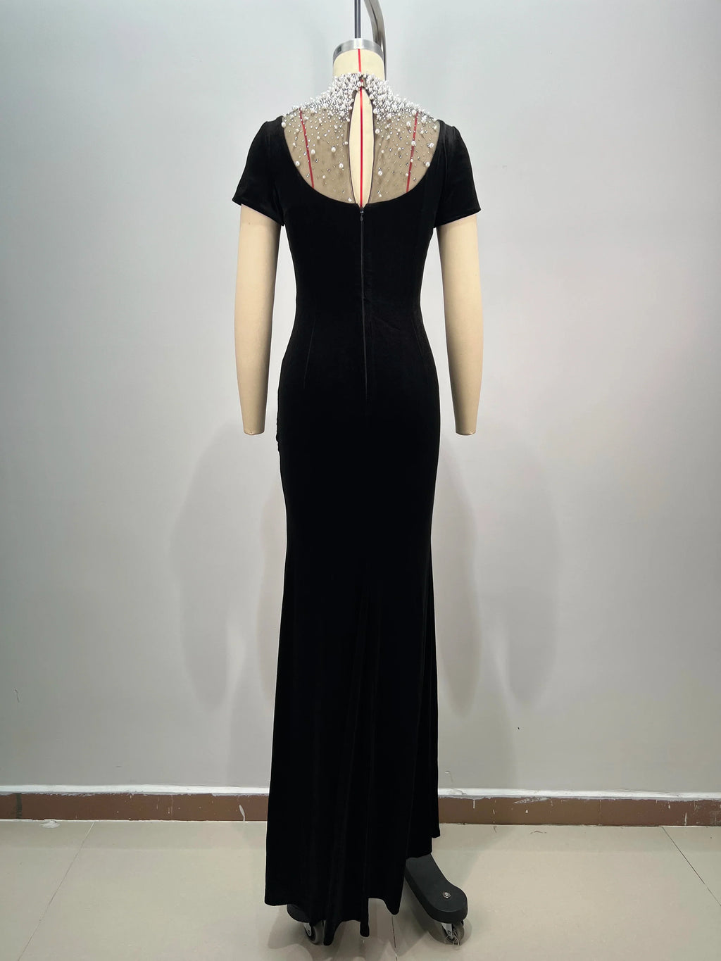 Women Short Sleeve Pearl Beading Velvet Bodycon Long Dress Elegant Evening Party Celebrate Cocktail Dress