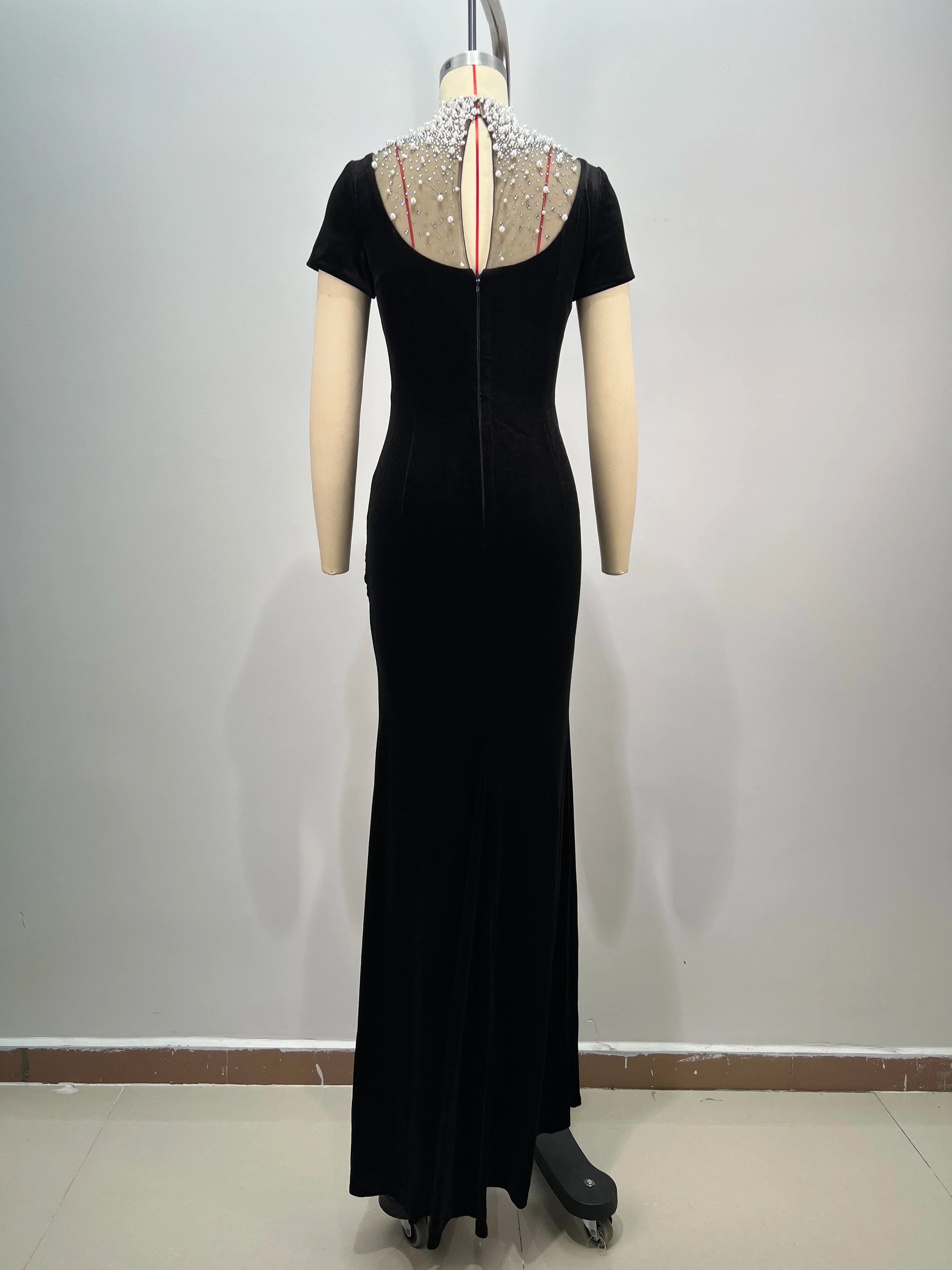 Women Short Sleeve Pearl Beading Velvet Bodycon Long Dress Elegant Evening Party Celebrate Cocktail Dress