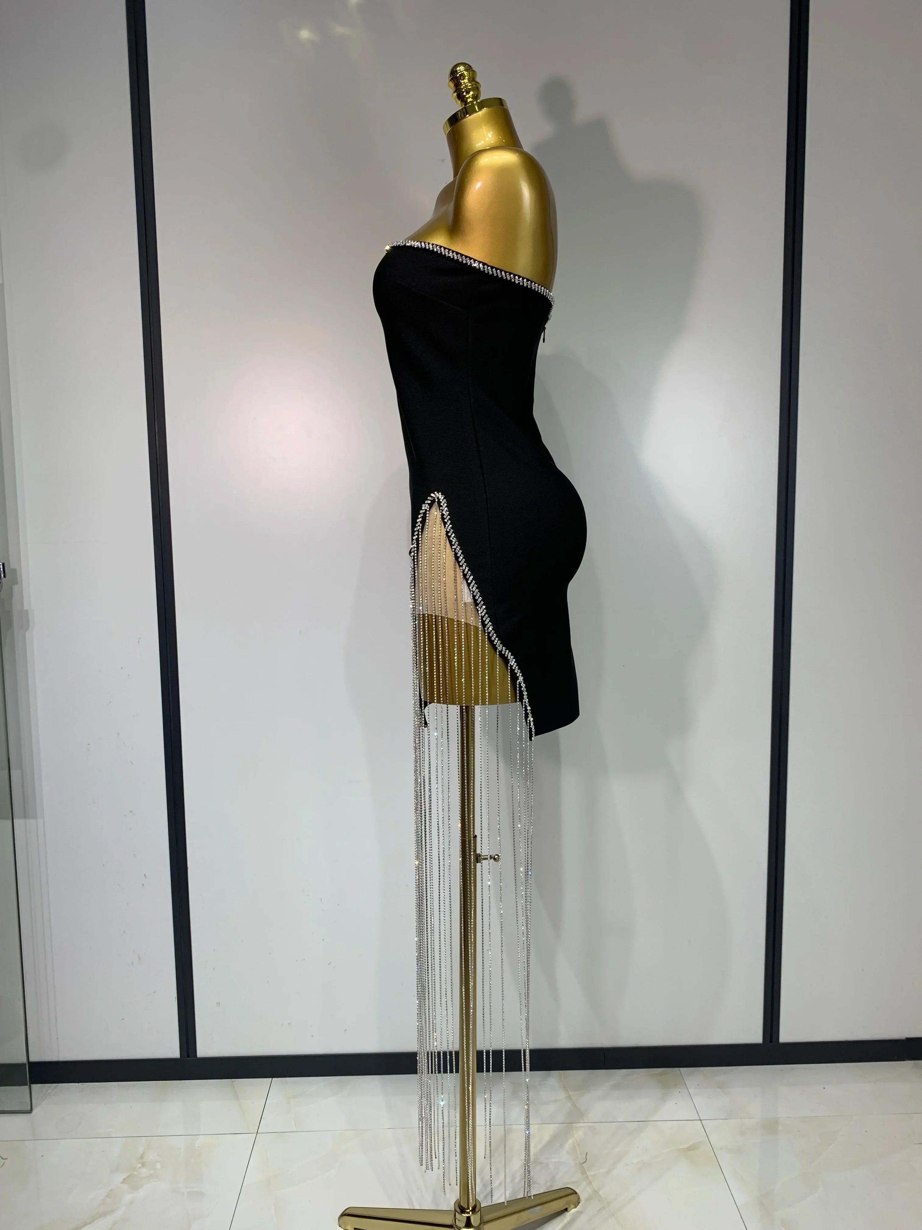 Women Celebrity Sexy Strapless Backless Black Diamond Tassels Mini Bodycon Bandage Dress  Elegant Evening Club Party Dresses