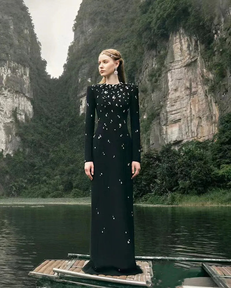 Women Long Sleeve Shinning Crystal Bodycon Long Bandage Dress Elegant Evening Party Occation Celebrate Outfit