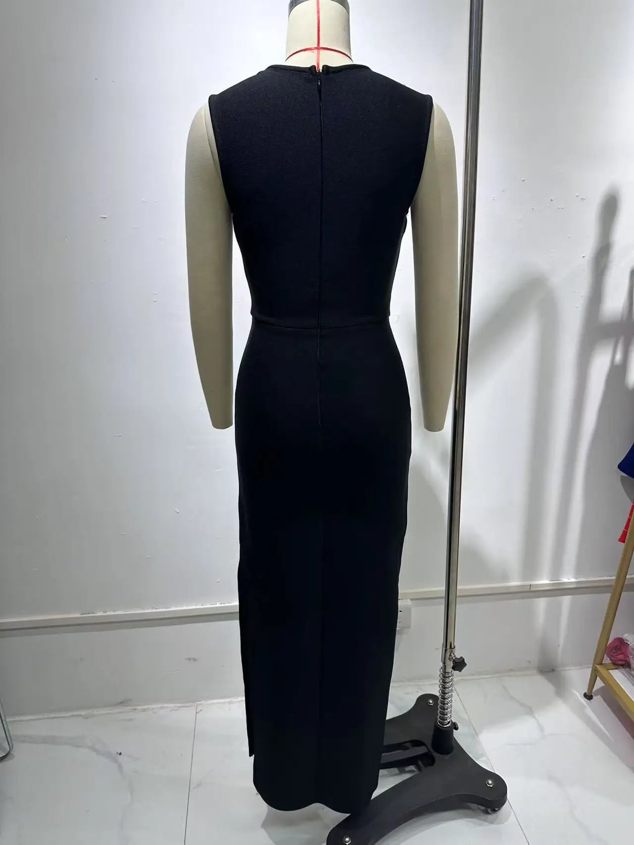 Women Sexy Sleeveless Pearl Beading Bodycon Bandage Long Dress Celebrate Evening Party Nightclub Outfit Vestido
