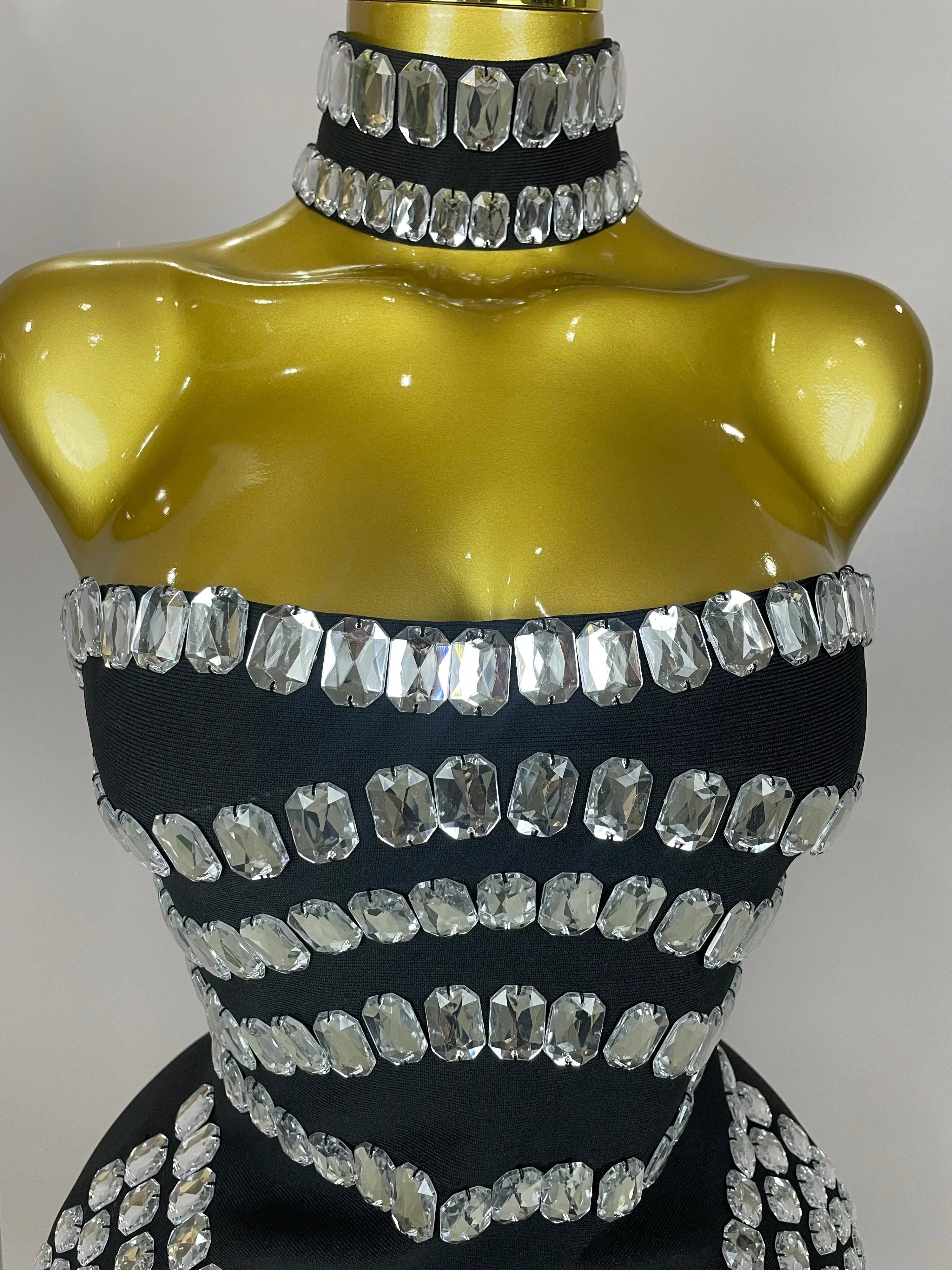 Women  Sparkly Rhinestones Bodycon Strapless Mini Bandage Dress Backless Fashion Evening Party Club Luxury Birthday Dresses