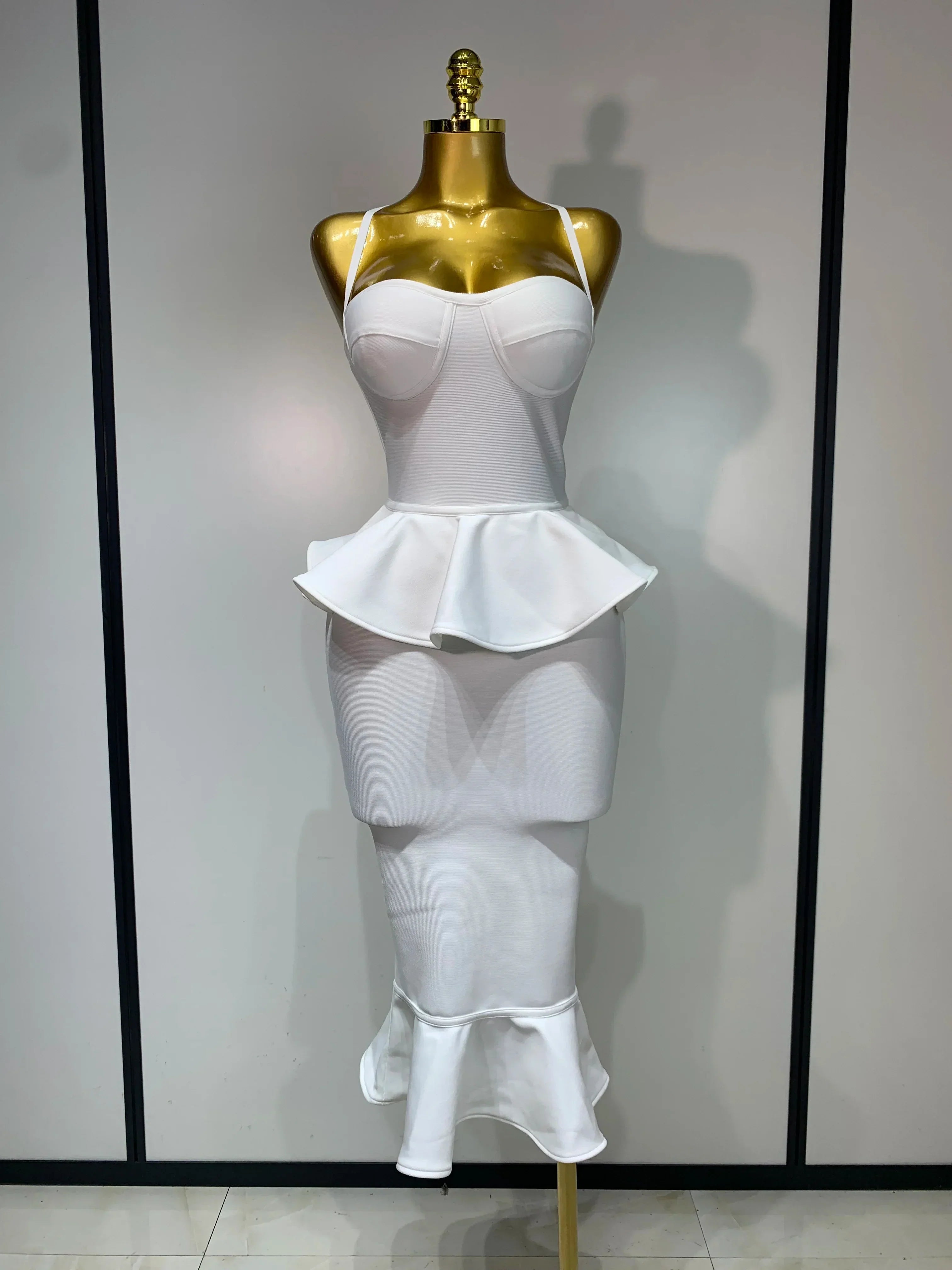 Luxury Birthday Women Celebrity Sexy Backless Tierred Bodycon Dress Elegant Evening Party Club Wedding Guest Dress Vestido WHITE