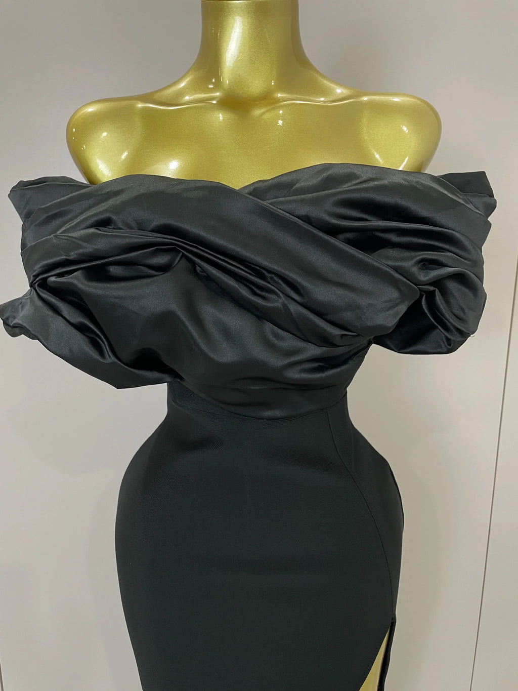 Sexy Off-Shoulder Side Slit Solid Color Pleat Skirt Strapless Bandage  Women Evening Luxury Birthday Formal Party Dress