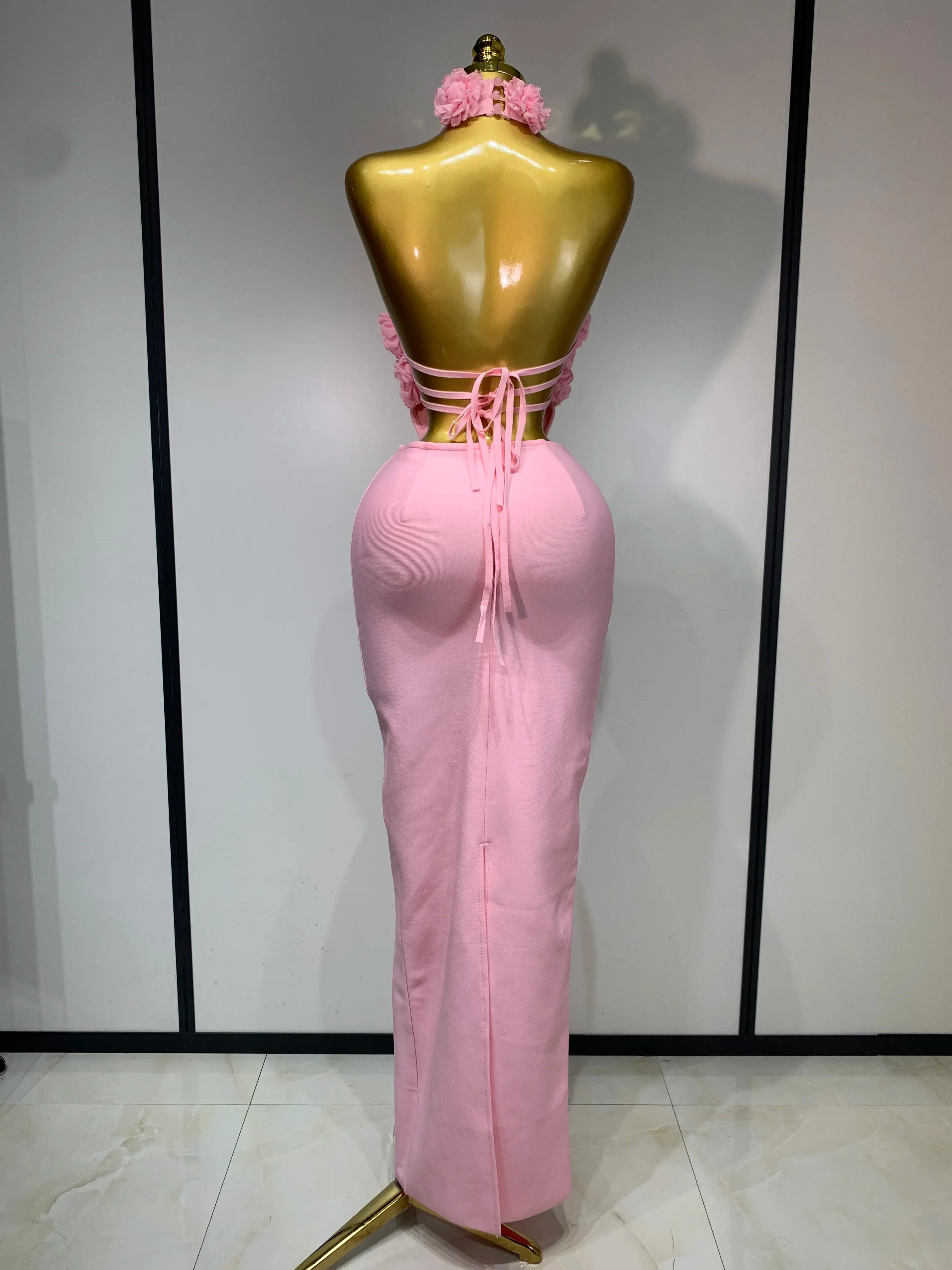 Luxury Birthday Dress Women Celebrity Sexy Halter Backless Flower Long Bandage Bodycon Dress Elegant Evening Party Outfit ﻿