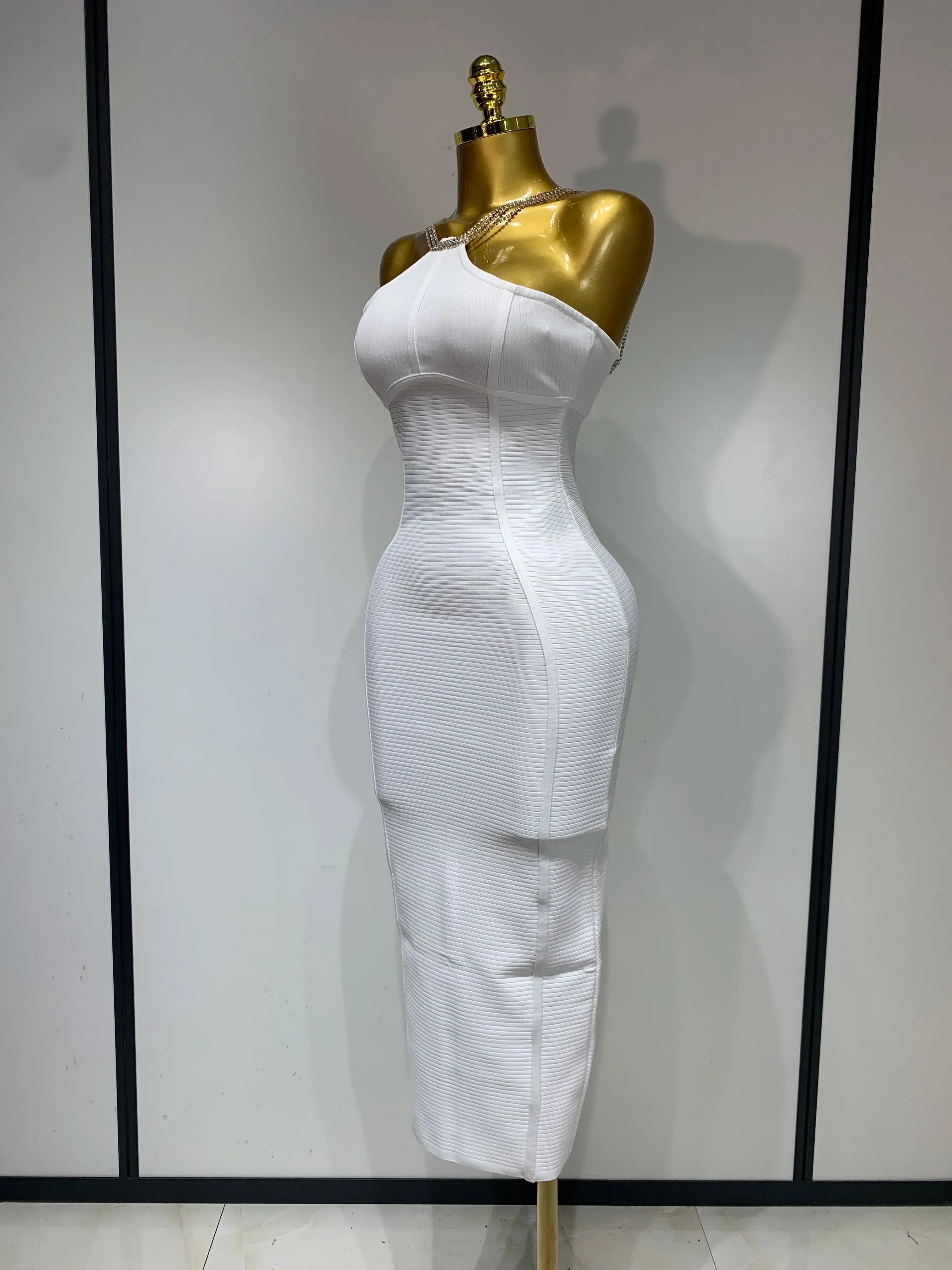 Sexy Sling Backless Crystal Diamonds Chain Bodycon Bandage Dress  White Elegant Evening Club Luxury Birthday Party Dresses