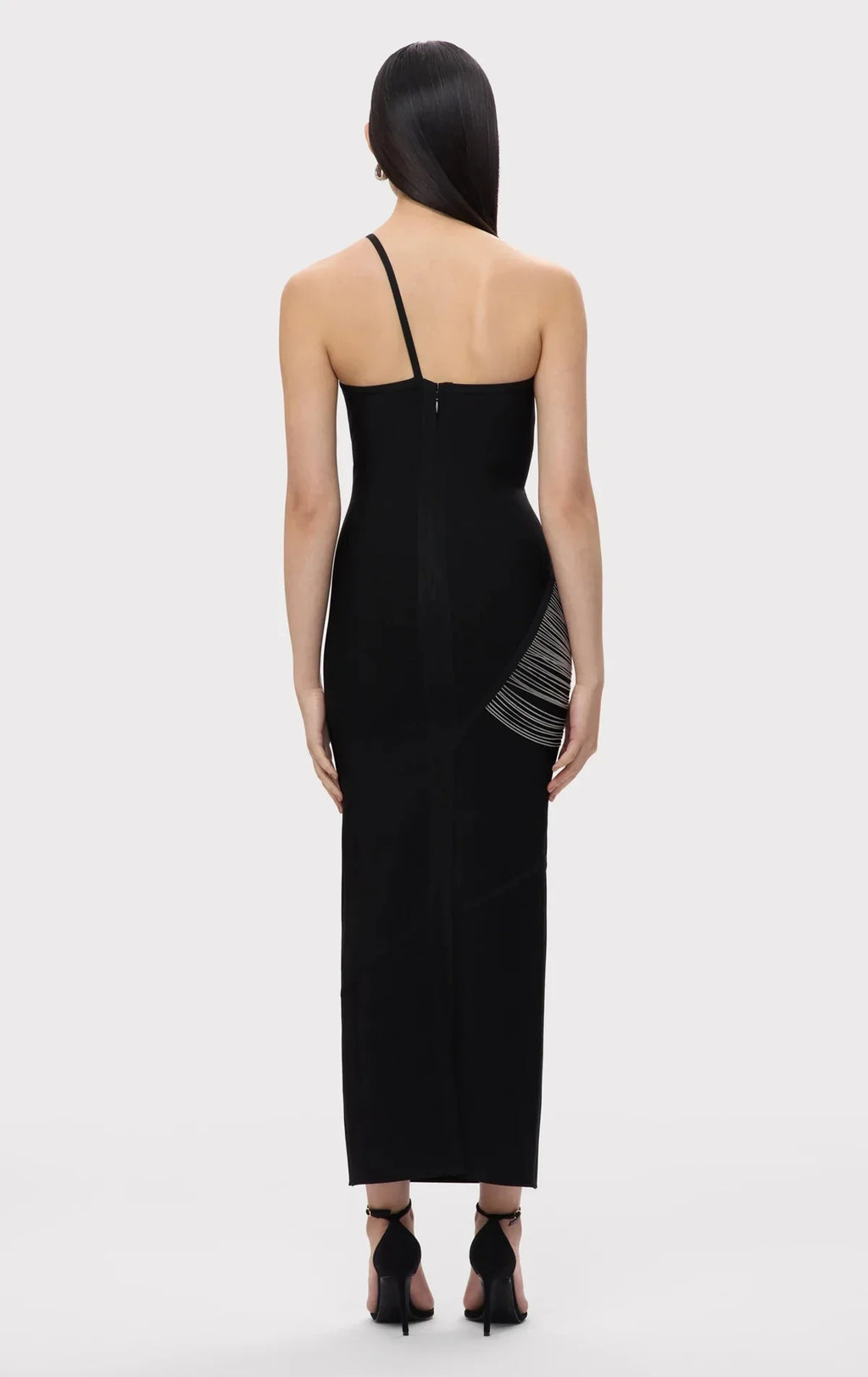 Arrival Women Sexy Halter Off the Shoulder Silver Tassels Bodycon Long Bandage Dress Evening Party Celebrate Cocktail Wear