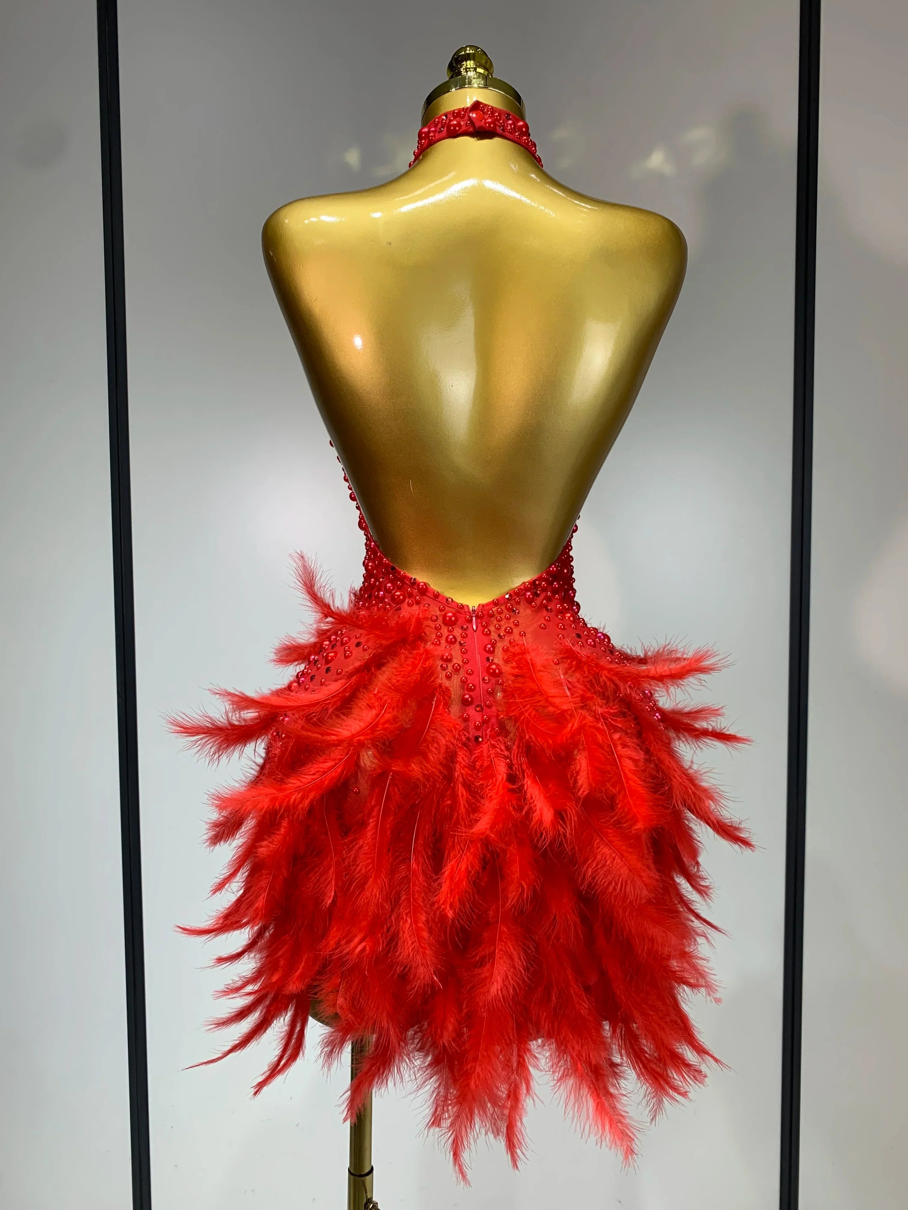 Luxury Rhinestones Pearls Halter Backless Short Feathers Dress Women Sexy Celebrate Birthday Dress Performance Dance Costume