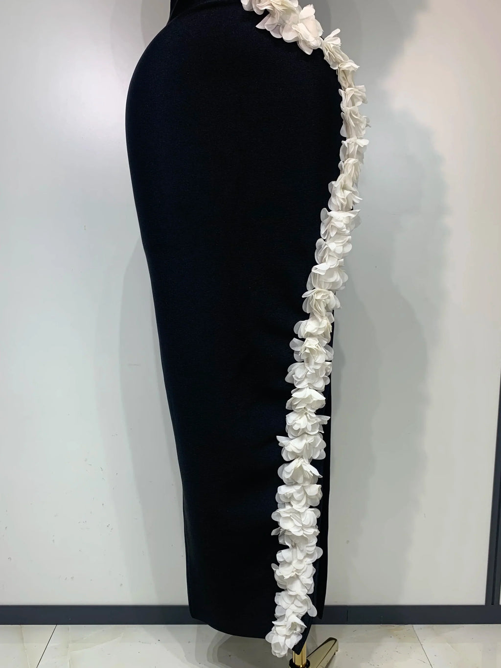 Women Sexy O Neck Flower Cut Out Maxi Long Bodycon Bandage Dress  Celebrity Elegant Evening Club Party Birthday Dress