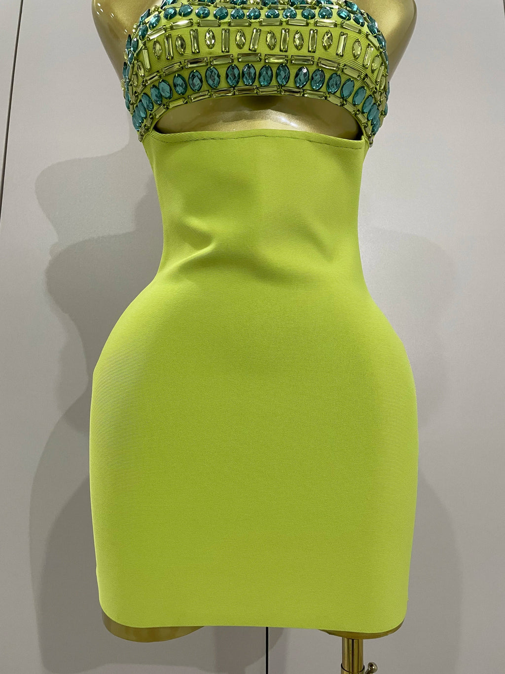 Luxury Sexy Strapless Sparkly Diamond Cut Out Bodycon Bandage Dress Women Celebrity Elegant Evening Party Birthday Outfit