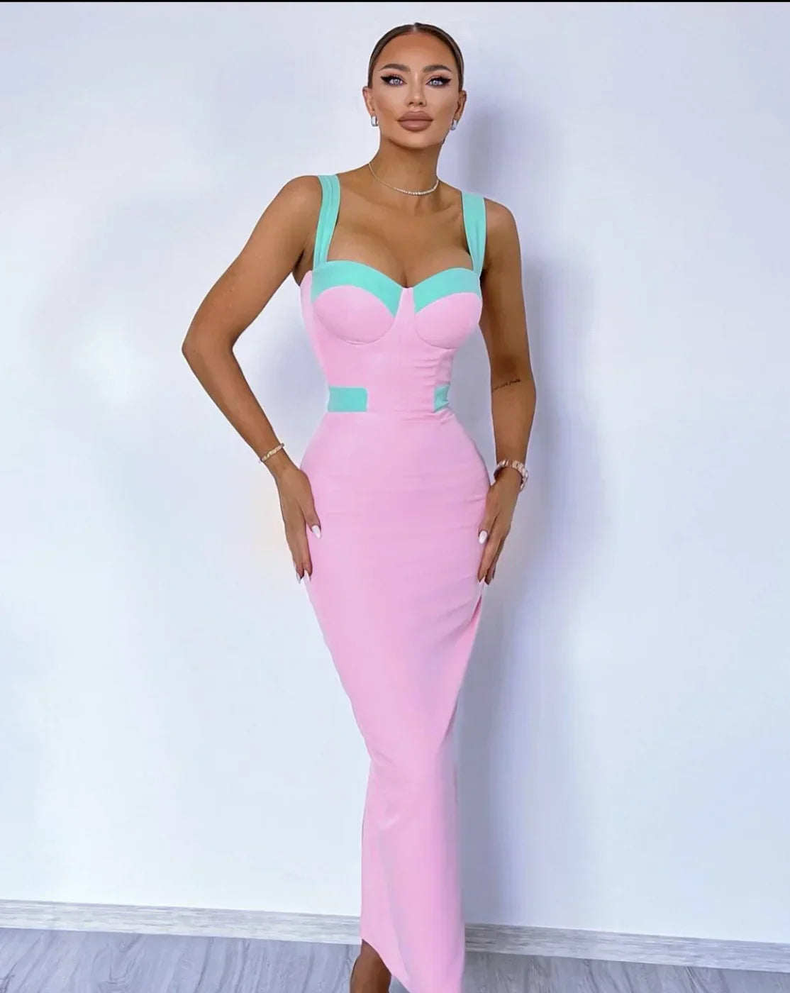 Arrival Pink Color Sleeveless Spaghetti Strap Long Bandage Dress Graceful Woman Evening Party Dress Dinner Party Vestido