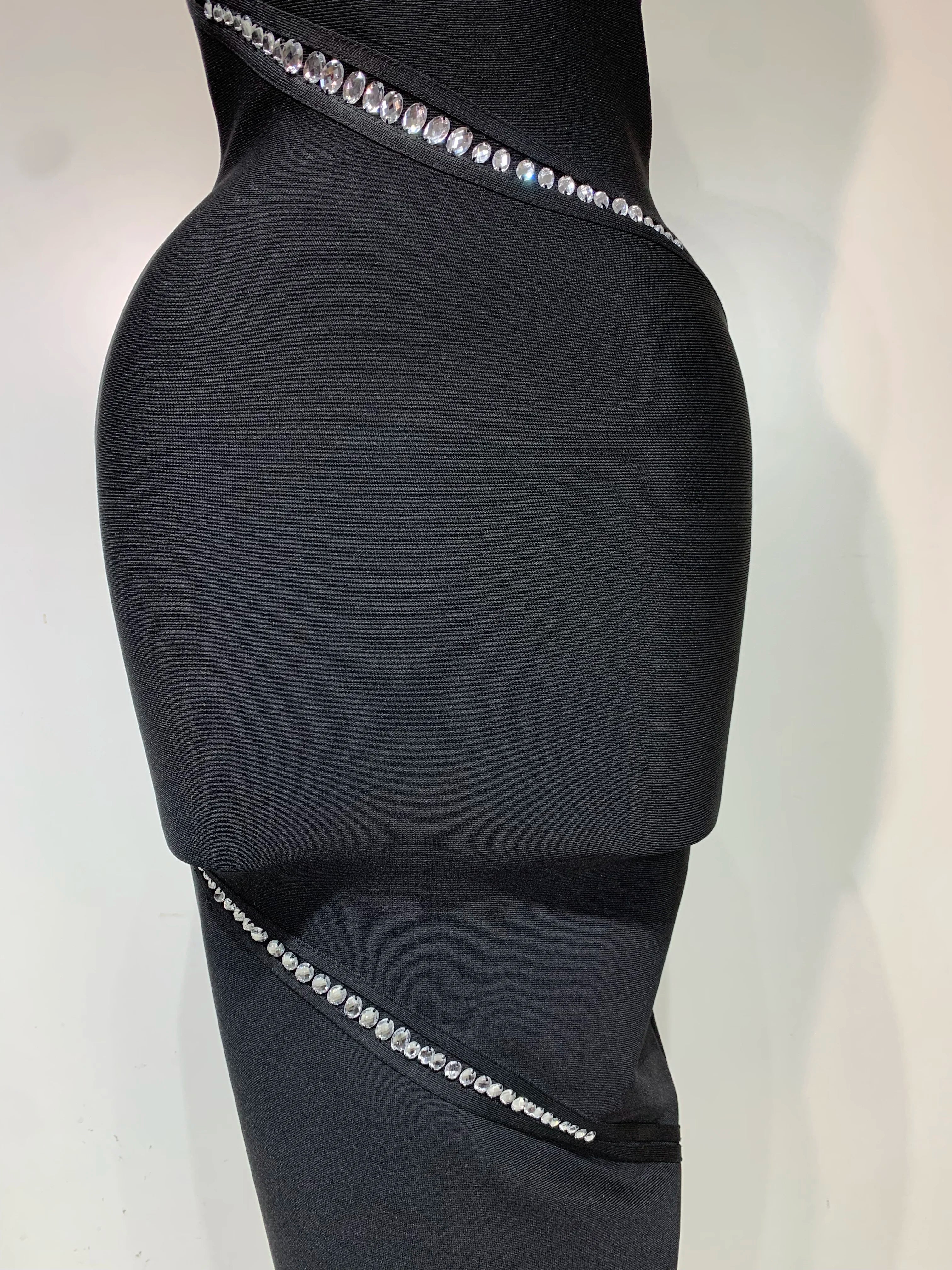 Women Celebrity Sexy Backless Halter Black Crystals Bandage Dress Knitted Elegant Evening Club Party Luxury Birthday Dress