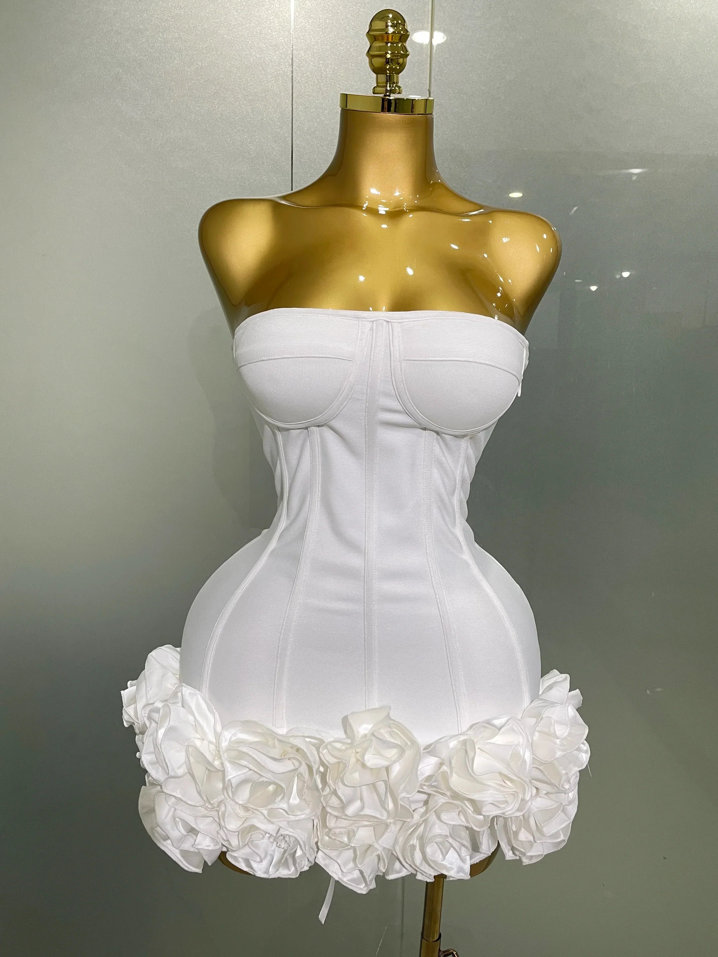 Sexy Evening Bandage Dress Strapless Bodycon Flowers Mini Celebrity Women Birthday Party Dress Photo Shoot Nightclub Outfit WHITE