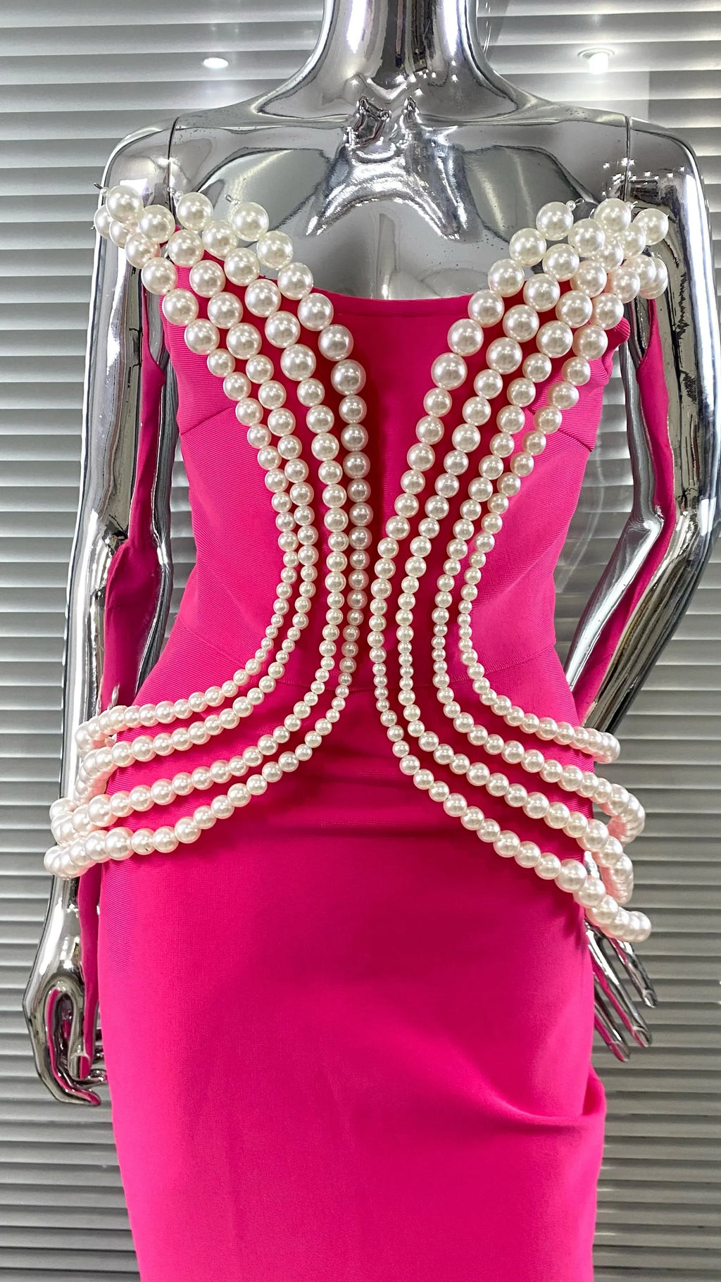 Luxury Pearl Geometric Design Strapless Package Hips Bandage Long Dress Elegant Woman Party Dress Celebrity Party Vestido