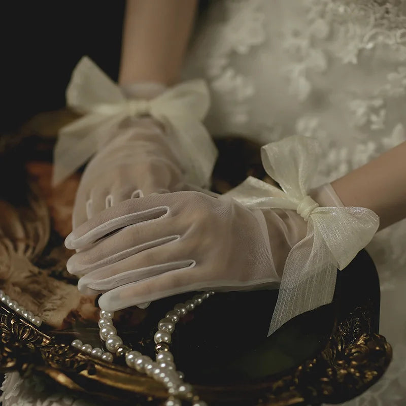 White Short Pearls Bridal Gloves Wristband Wedding Glove For Women Girl Party Evening Dress Jewelry Bride Accessories c