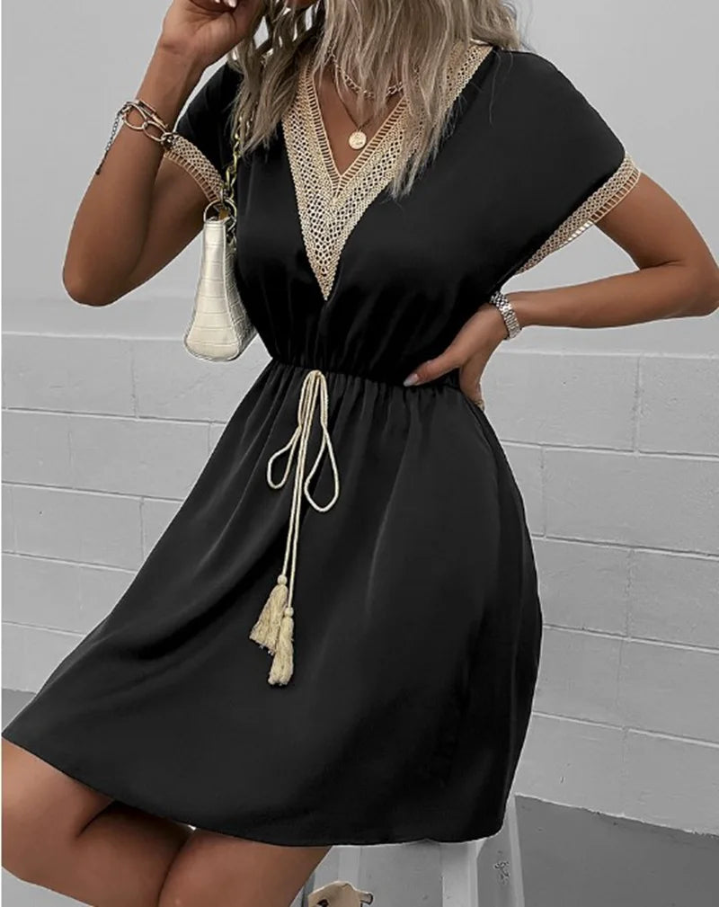 Fresh Sweet Solid Short Lace VNeck Waist Panel Skirt Midi Dresses
