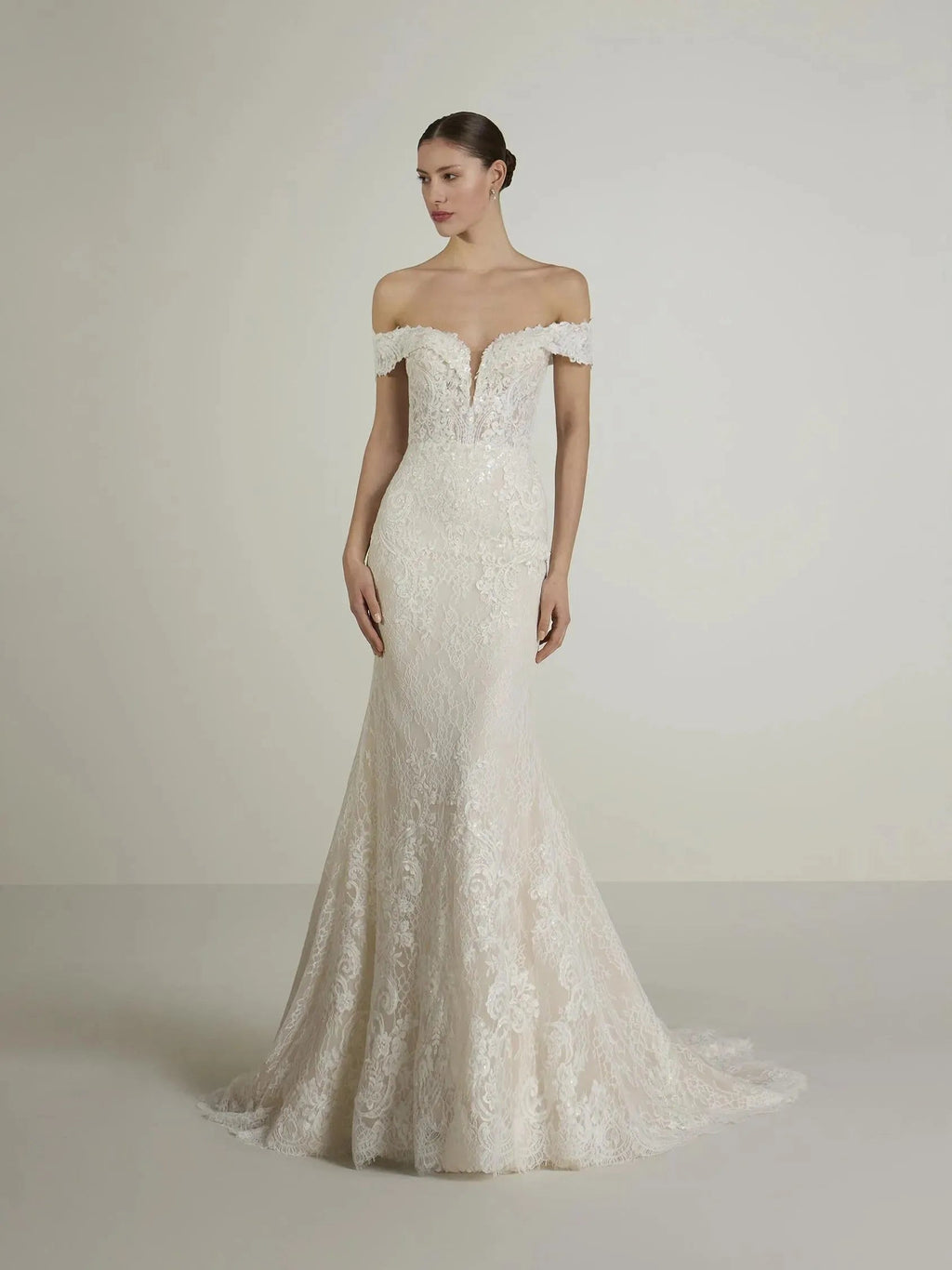 Mermaid Wedding Dress with Off-Shoulder Neckline in Lace Bow Satin Court Train Sleeves Bridal Gowns White Mermaid Satin Modern Princess Vestido De Novia