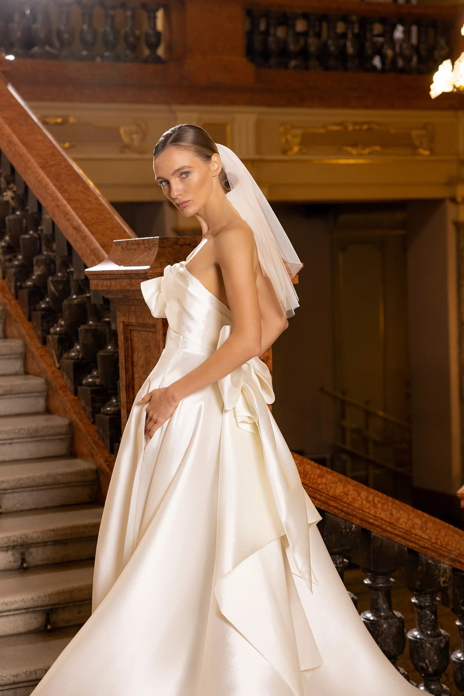 A-line Satin Elegant vestidos de novia Wedding Dress Sleeveless Wedding Gown