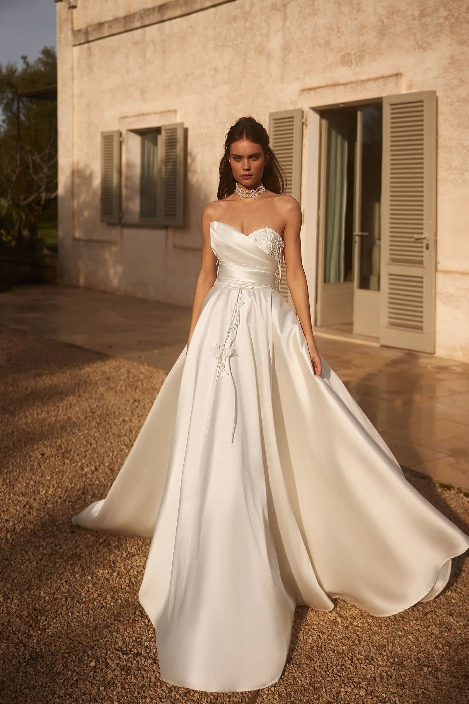 Luxury Satin Wedding Dresses A-line Bridal Gown Bride Dresses Vestidos De Novia