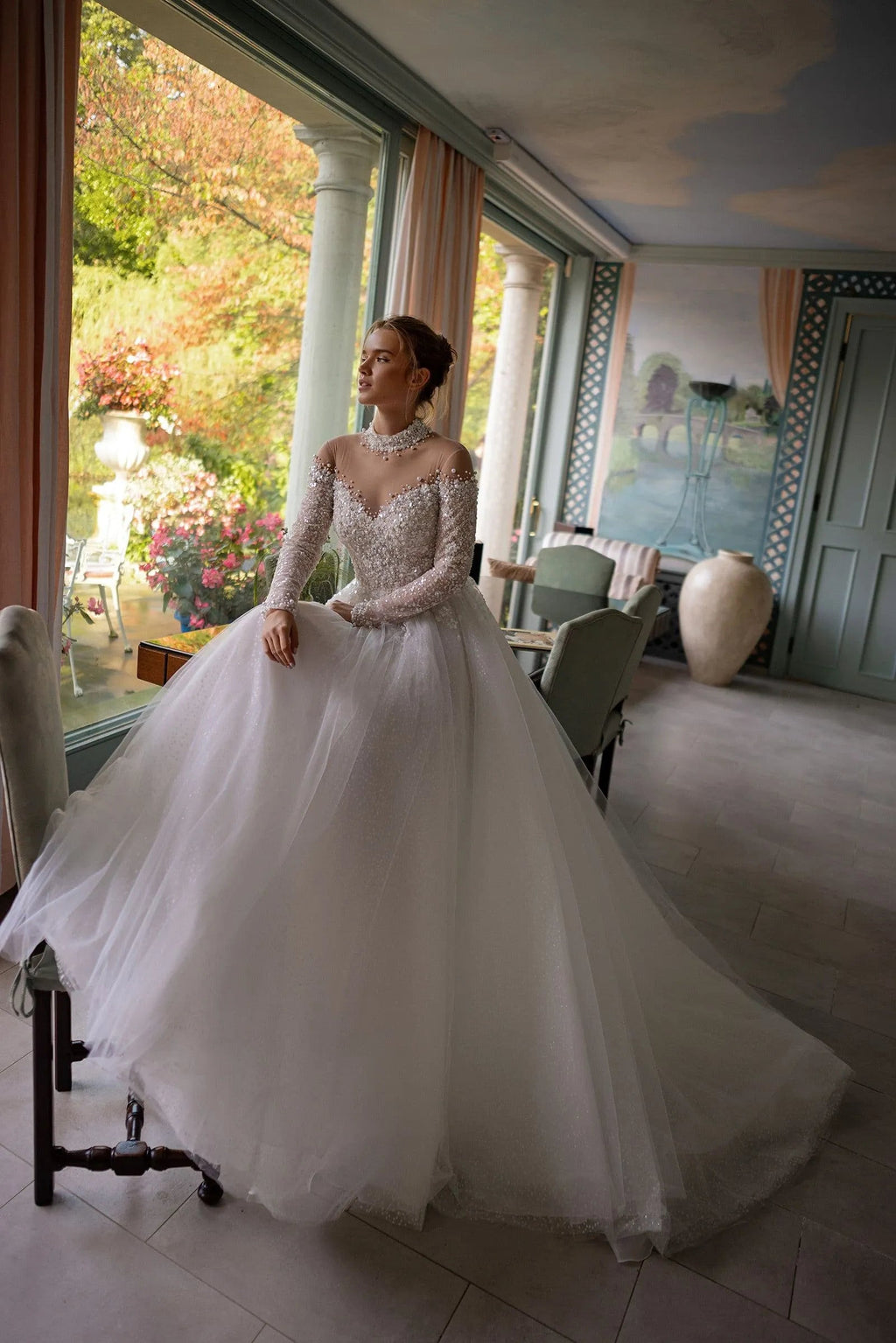Glamorous Tulle Sequins Wedding Dress A-line Court Button Wedding Gown Long Illusion Sleeve Vestidos De