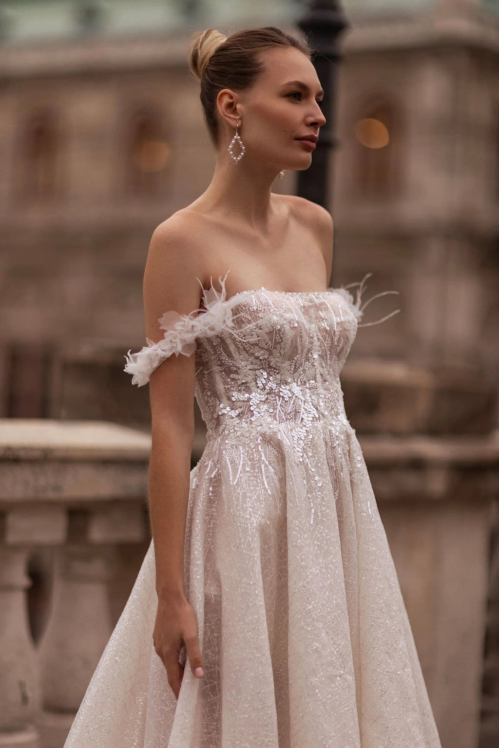 Off Shoulder Wedding Dress Elegant Sweetheart Zipper Ball Gown Lace Appliques Bridal Gown