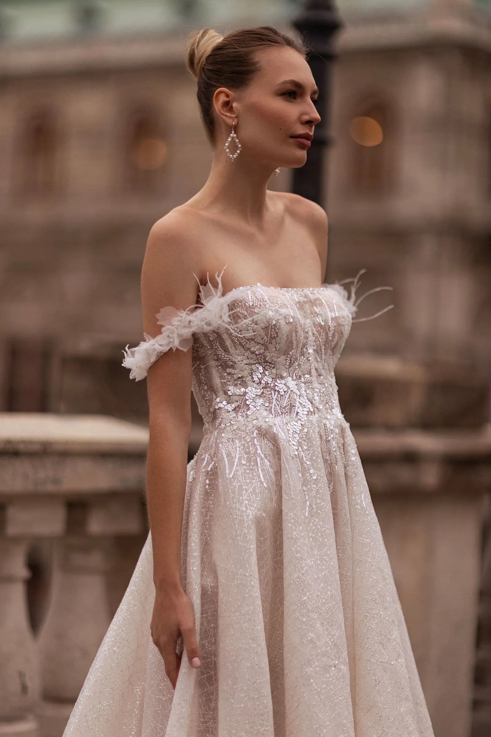Off Shoulder Wedding Dress Elegant Sweetheart Zipper Ball Gown Lace Appliques Bridal Gown
