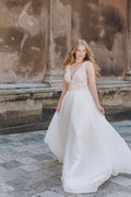 Elegant Wedding Dresses Plus Size V Neck Sleeveless Bride Gowns Applique Back Zipper Sweep Train A-Line Tulle Vestidos De Novia