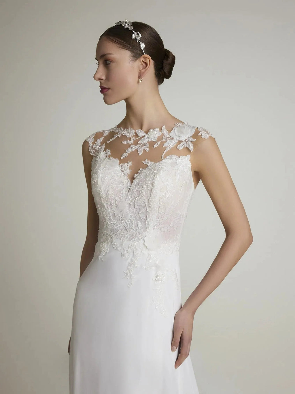 Sweetheart Neckline with Cap Sleeves in Chiffon Wedding Dress Modern Princess White Satin Vestido De Novia Bow Satin Court Train Mermaid Sleeves Bridal Gowns Mermaid