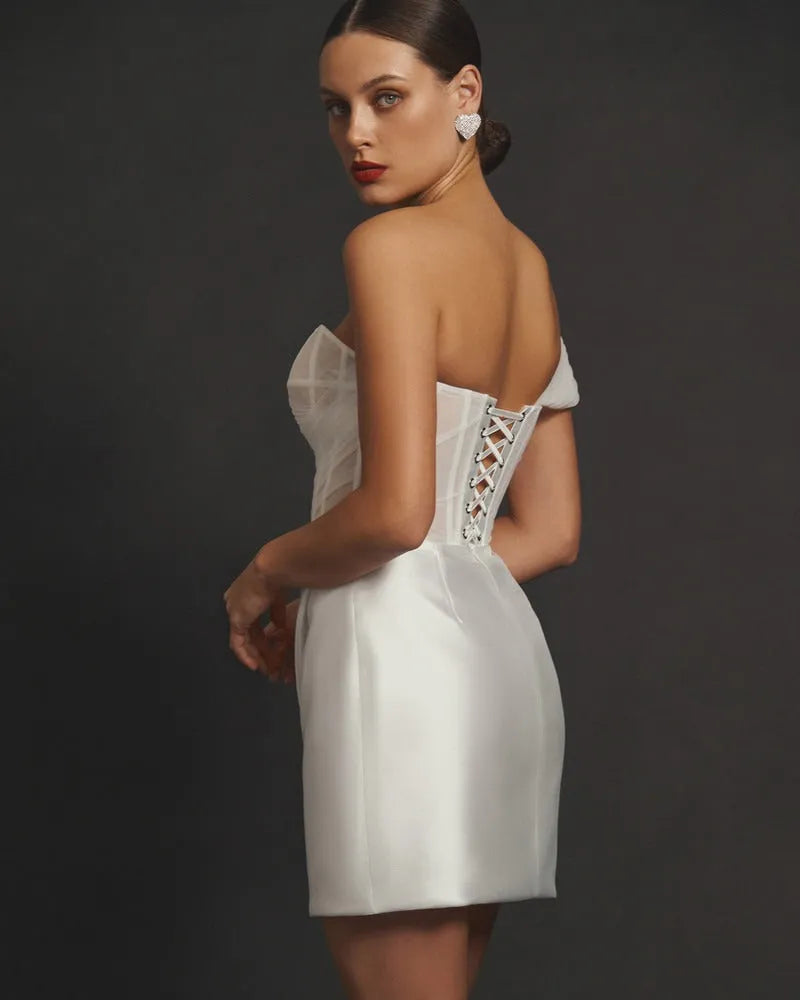 Open Strapless Bodice Embellished with a Delicate Mesh Drape Wedding Dress Vestido De Novia Bow Bridal Gown Skirt Dress Court Train Dress Satin
